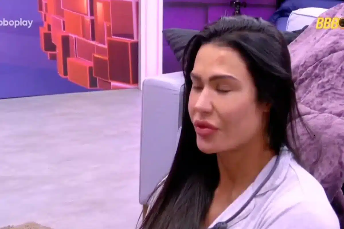 que horas a Gracyanne volta para o BBB 25