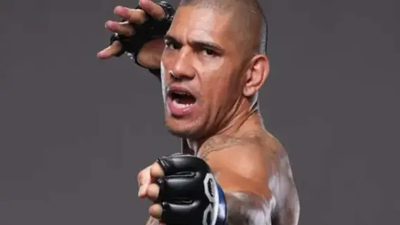 Vídeo da luta do UFC: derrota de Alex Poatan para Ankalaev