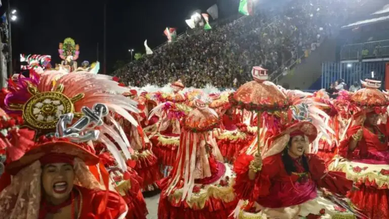 Vote: qual escola de samba do RJ vai ganhar o Carnaval 2025?