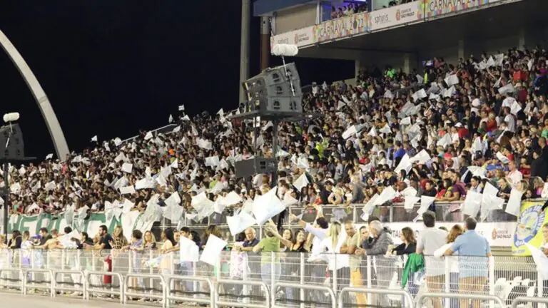 Escolas de samba Tucuri e Mancha Verde são rebaixadas; veja classificação geral