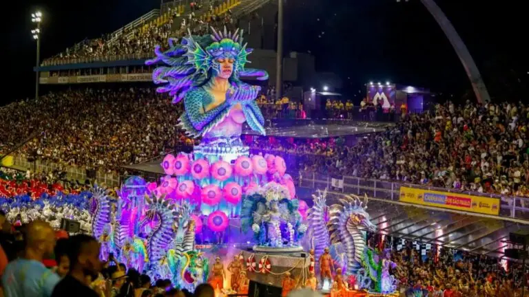 Que horas vai ser apuração do carnaval de São Paulo hoje: assista ao vivo
