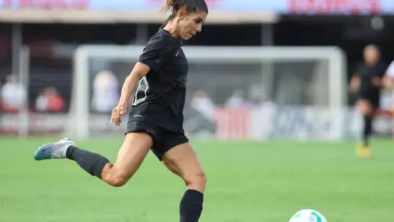 Jogo das Brabas: onde vai passar Corinthians feminino hoje (24/3)