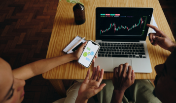 Número de investidores em criptomoedas se equipara ao de fundos, apontam Locomotiva e Binance