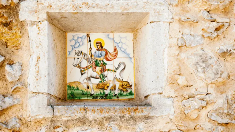 Quem São Jorge protege e quem foi na bíblia? Conheça história