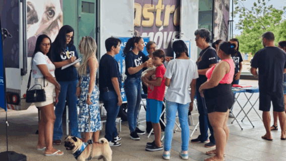 CCZ faz vacinação de cães e gatos em Shopping neste sábado