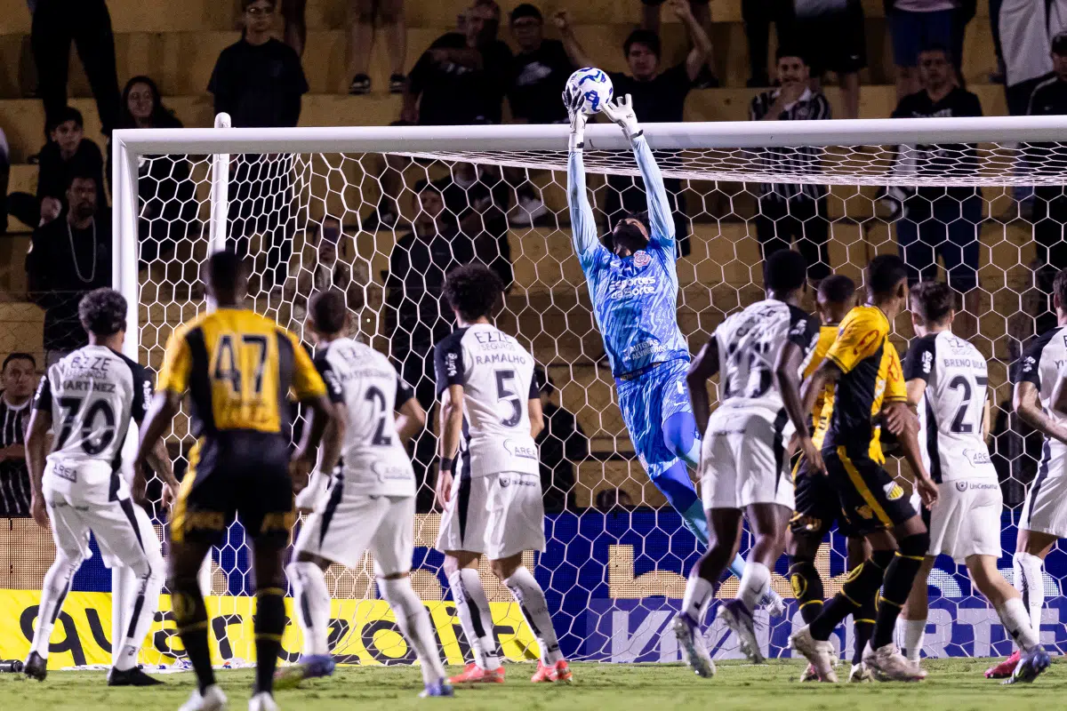 Racing x Corinthians hoje