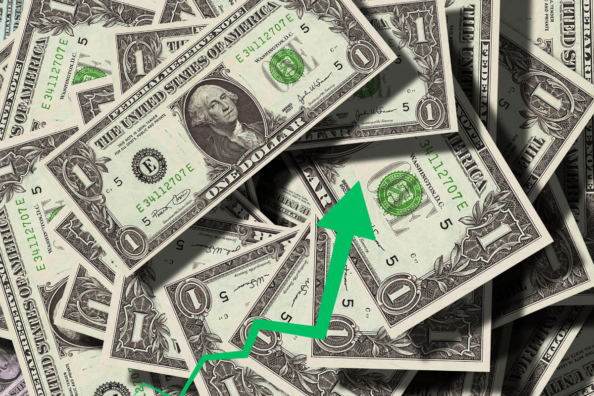 Dólar hoje (6/5): moeda sobe para R$ 5,68 com cautela global dolar 7