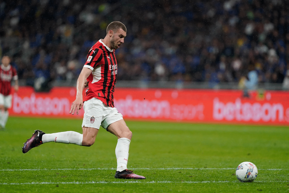 Italiano: onde assistir Milan x Bologna no jogo final hoje Milan x Bologna