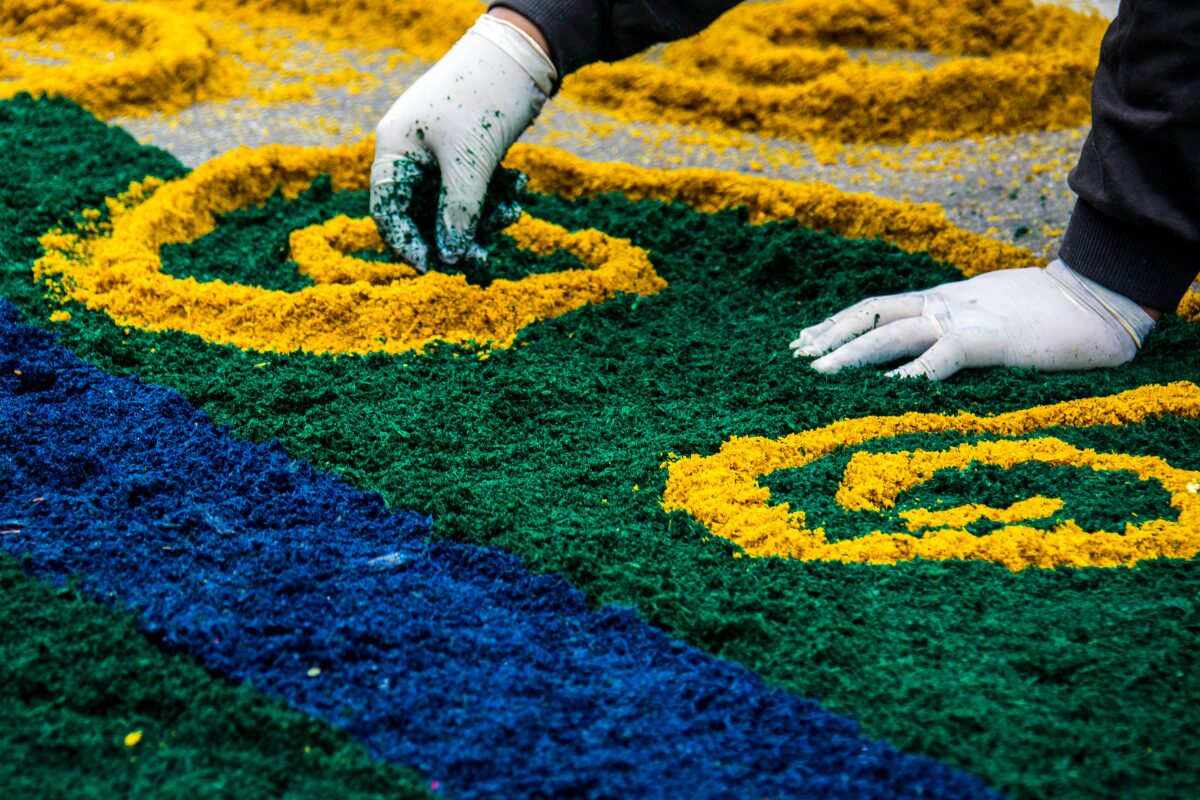 Significado dos tapetes de Corpus Christi e a tradição católica