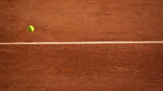Jannik Sinner x Carlos Alcaraz: onde assistir à final do Roland Garros hoje