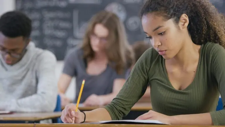 Com prazo prorrogado, até quando pode pagar o Enem 2025?