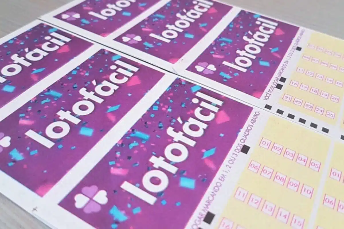 resultado da Lotofácil 3423