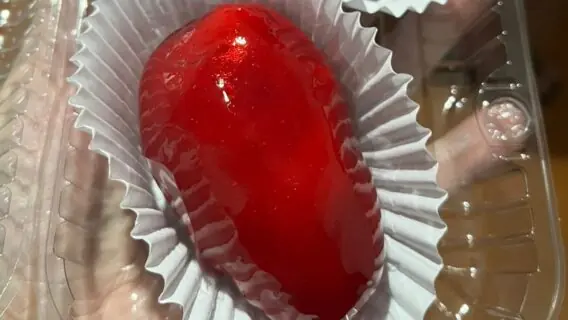 Morango do Amor pode ser feito com corante de beterraba