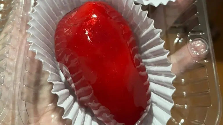 Morango do Amor pode ser feito com corante de beterraba