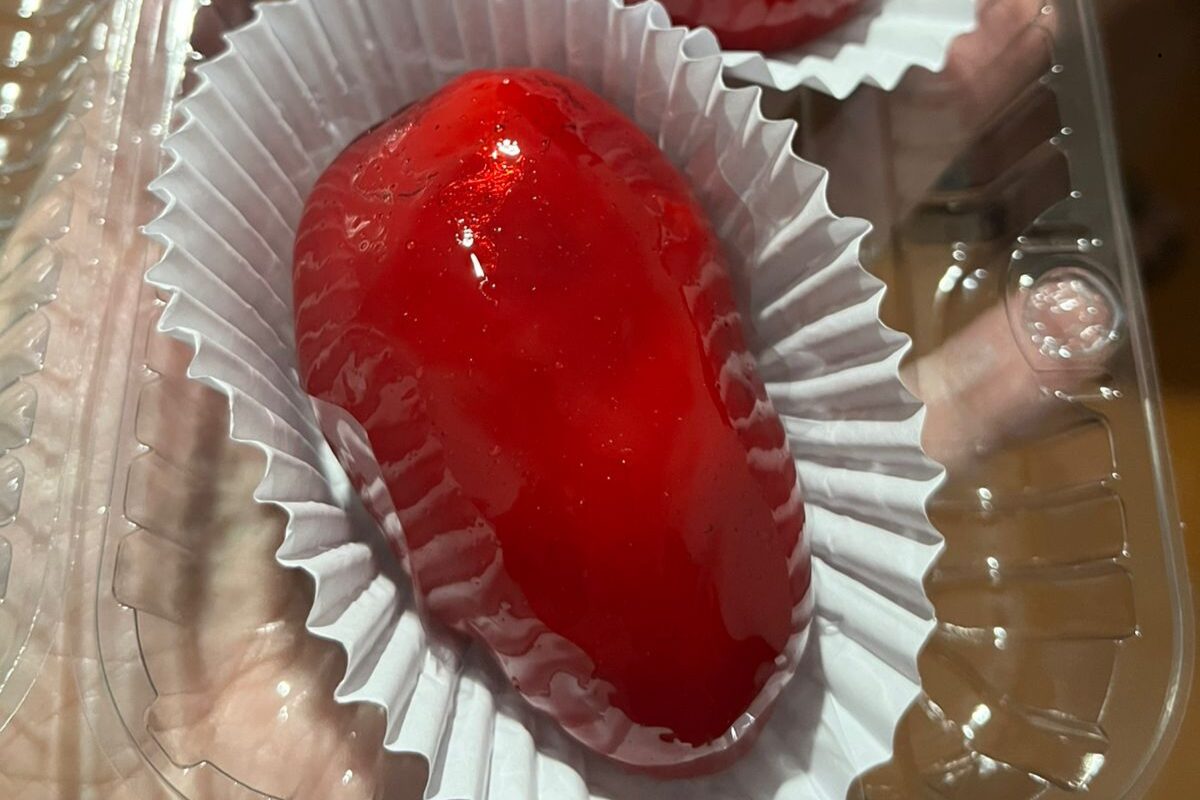 Morango do Amor pode ser feito com corante de beterraba