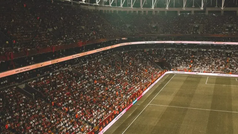 Onde assistir Liverpool x Bournemouth na estreia da Premier League (15/08/25)