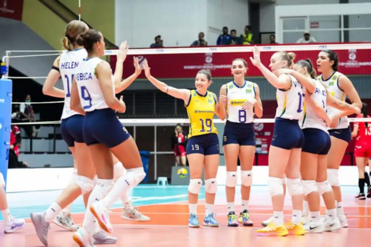 onde assistir Brasil x Japão no vôlei feminino Sub-21