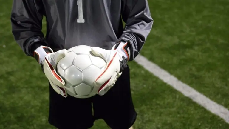 Onde assistir o jogo do Al Nassr x Al Riyadh no Saudita sábado com CR7