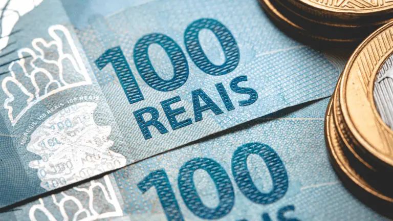 Confira o quinto dia útil de outubro de 2025 e que dia o salário cai