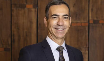 Relembre os casamentos de César Tralli, novo âncora do JN salário de César Tralli na TV Globo em 2025