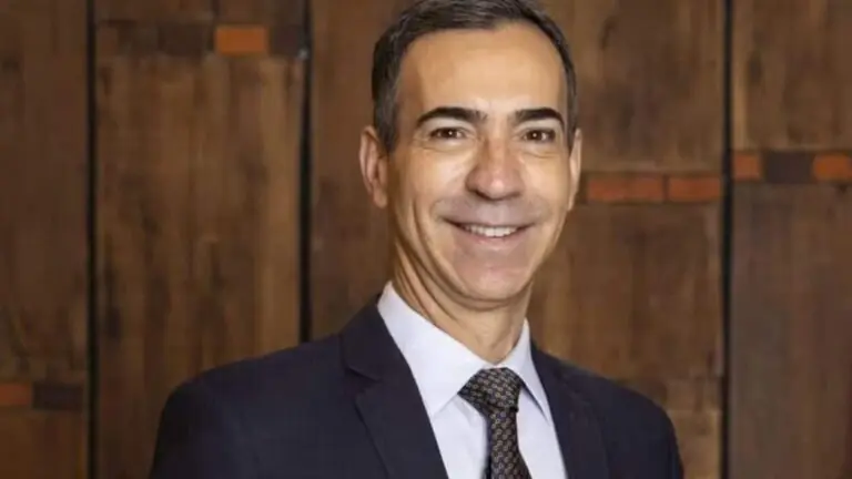 Relembre os casamentos de César Tralli, novo âncora do JN