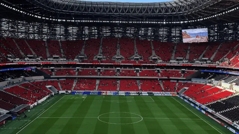 Em qual canal vai passar o jogo do Betis x Atlético de Madrid e escalação