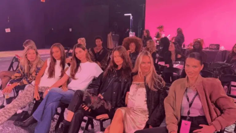 Onde assistir o Victoria’s Secret Fashion Show 2025 e que horas