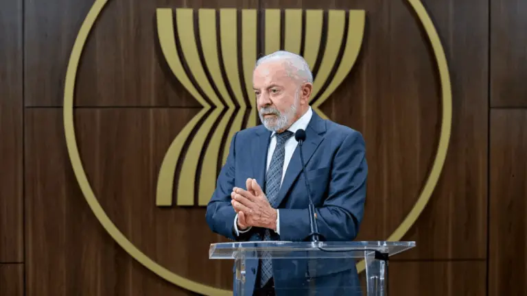 Lula diz que traficantes são vítimas dos usuários