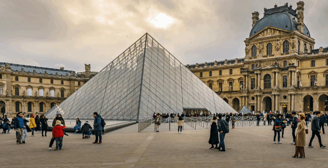 assaltos no Museu do Louvre