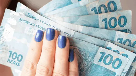 Mega da Virada: prêmio de R$ 850 milhões rende quanto na poupança?