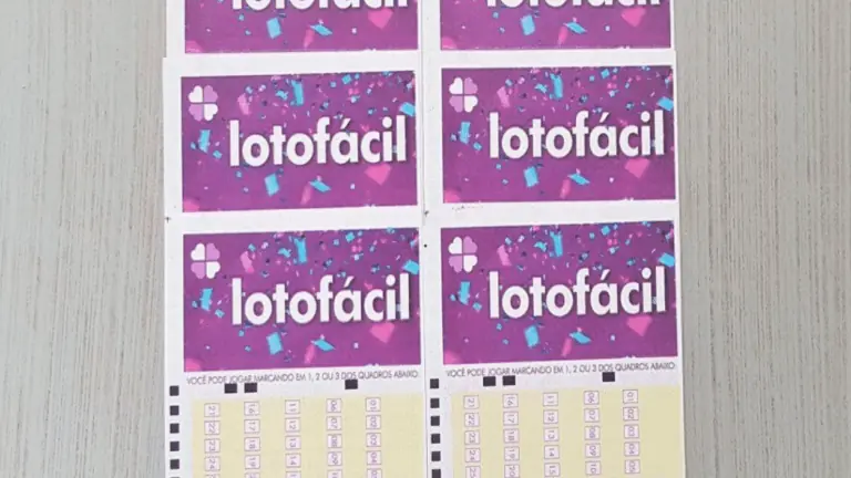 Confira o resultado da Lotofácil 3557 hoje e ganhadores de segunda