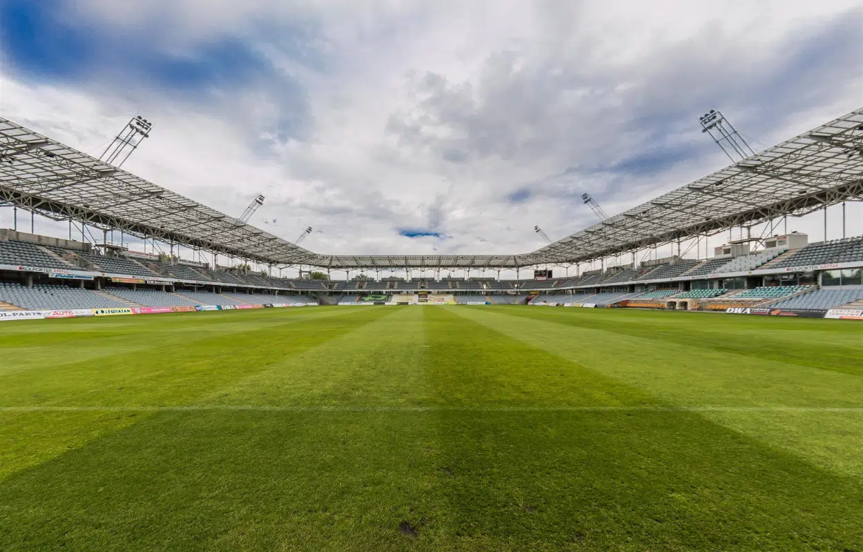 Onde assistir Wolves x Brentforde