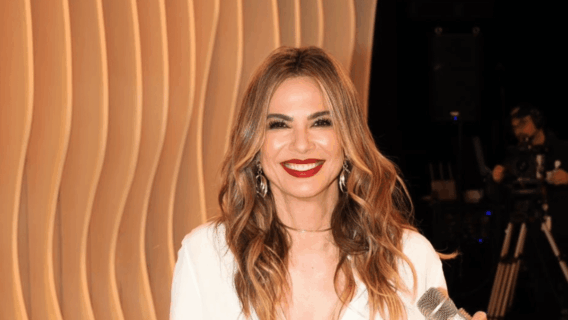Luciana Gimenez tinha salário milionário na Rede TV
