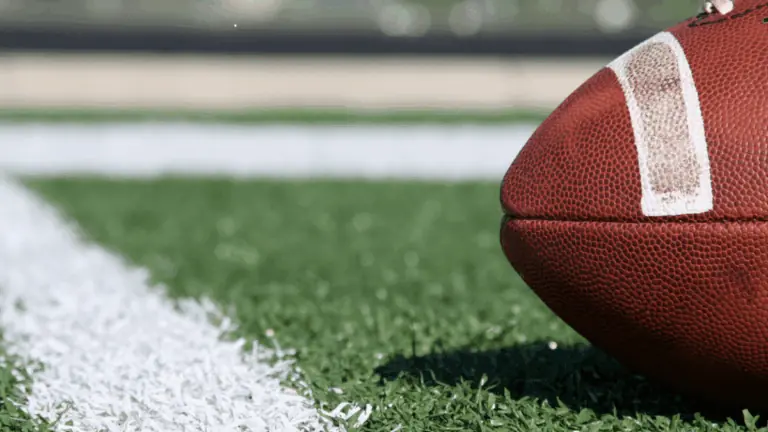 Onde assistir Rams x Panthers nos Playoffs da NFL hoje