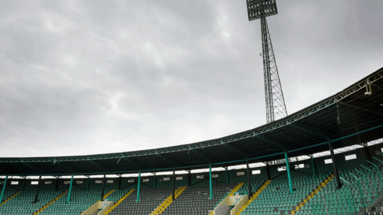 Onde vai passar o jogo do Cruzeiro x Uberlândia hoje no Mineiro