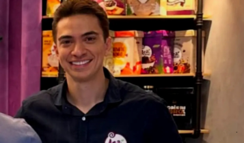 Dono de franquia de açaí