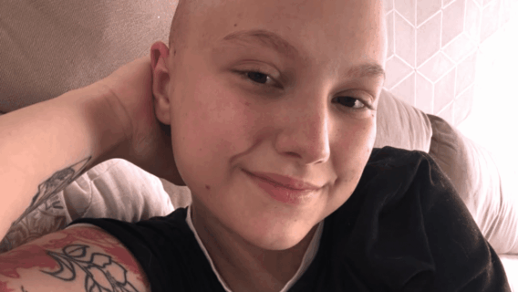 Influenciadora Isabel Veloso morre aos 19 anos