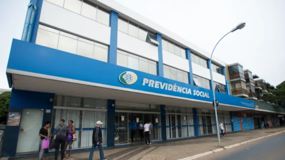 Não consegue entrar no Meu INSS? Veja melhor número para ligar no INSS