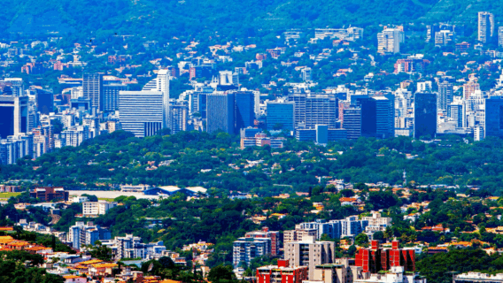 Fronteira do Brasil com a Venezuela é fechada após ataques dos EUA