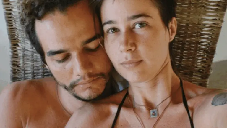 Quem é a esposa do Wagner Moura: conheça Sandra Delgado