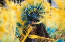 onde assistir o desfile da Série Ouro hoje