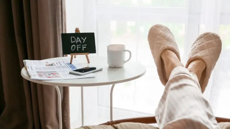 12 vezes que a lei garante sua folga no trabalho e o chefe não pode negar