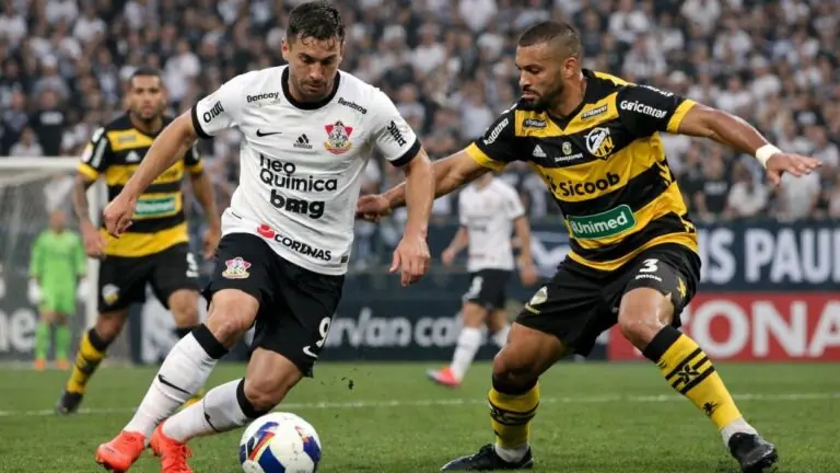 Em que canal vai passar de graça o jogo do Corinthians x Novorizontino na semifinal hoje