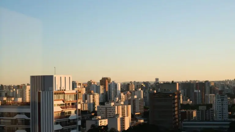 Conheça as 100 cidades de São Paulo com mais empregos e surpreenda-se com salários