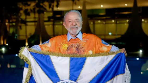 Qual escola de samba vai homenagear o Lula no Carnaval?