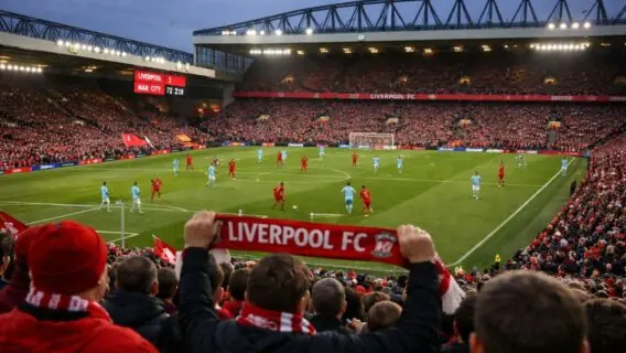 Premier League: onde assistir Liverpool x Man City e escalação hoje