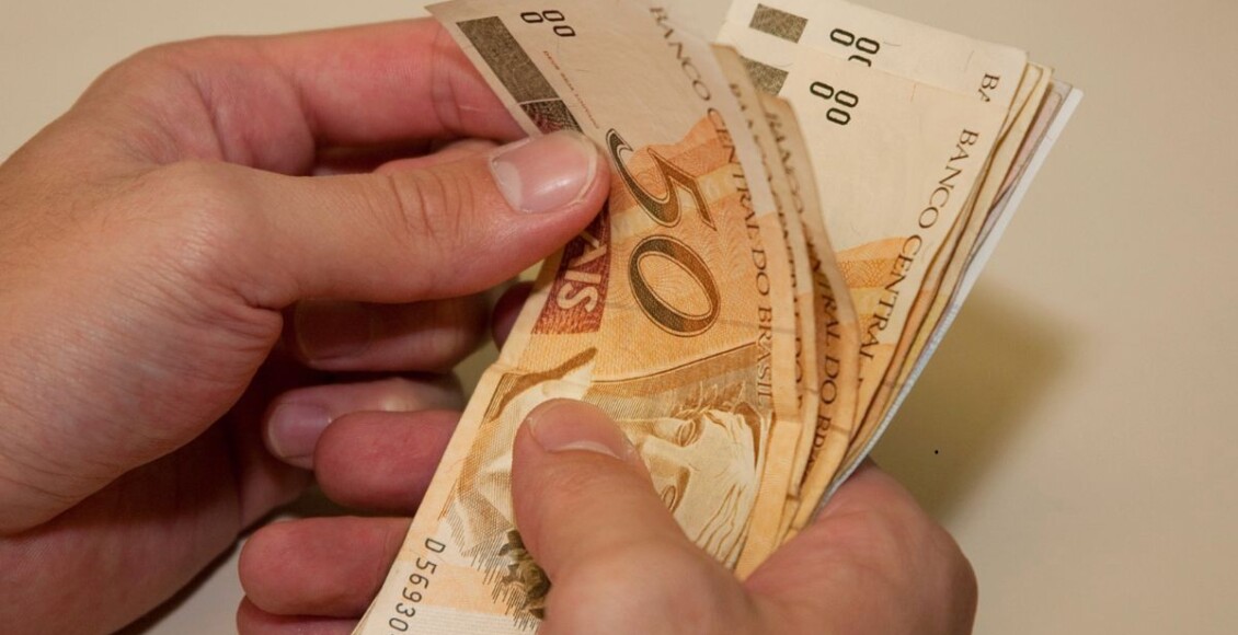 Primeira parcela do décimo terceiro salário do INSS