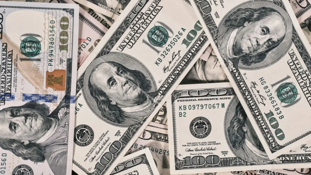 dólar hoje 1 de abril (1)