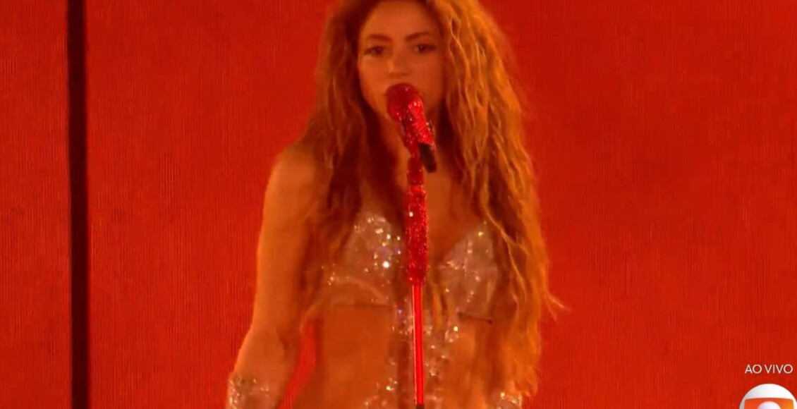 Shakira usa playback