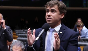 Nikolas Ferreira votou a favor da escala 6x1